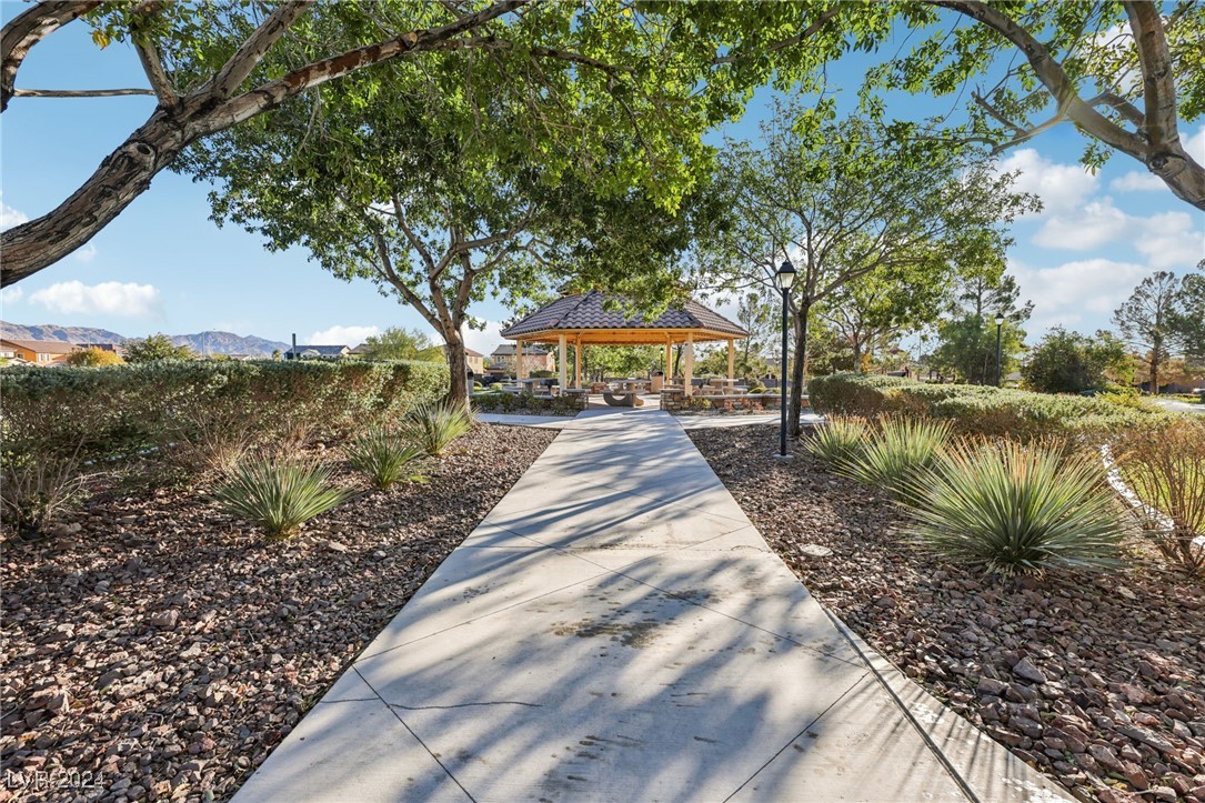 4337 Oasis Valley Avenue