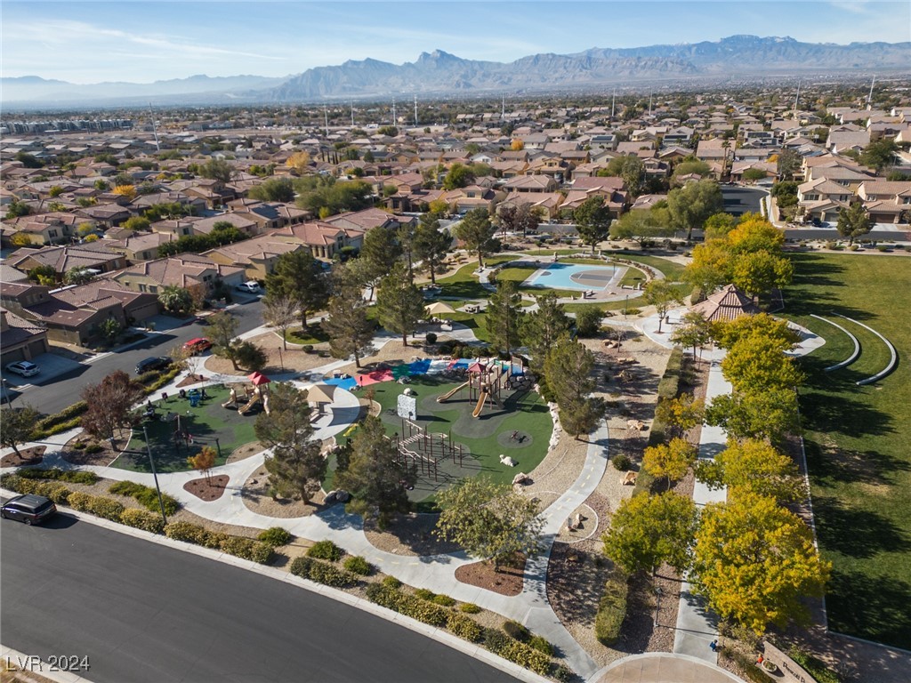 4337 Oasis Valley Avenue