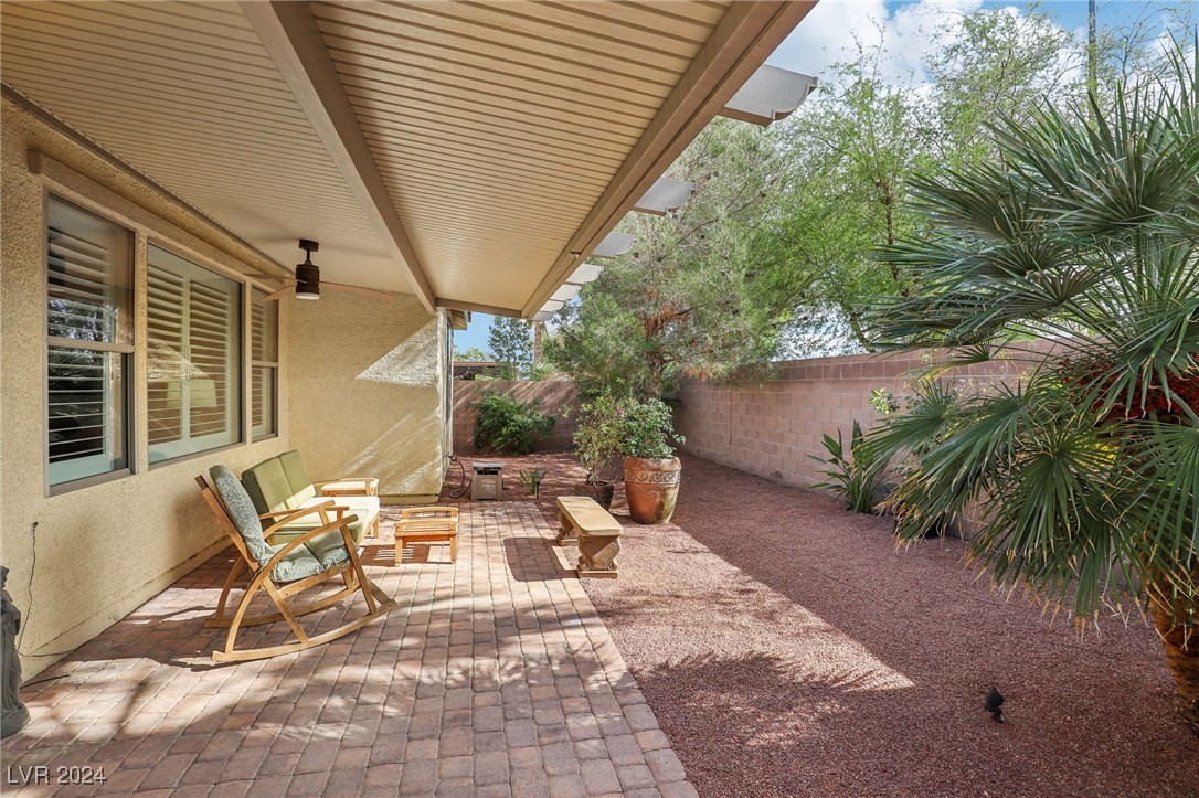 4337 Oasis Valley Avenue