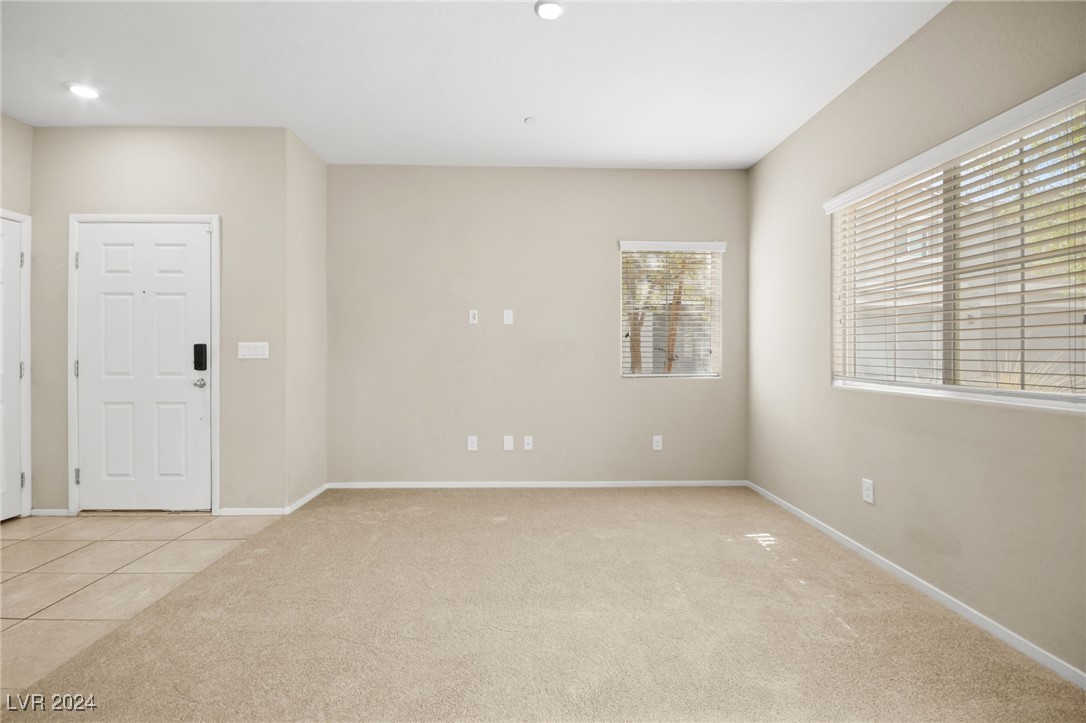 4465 Violet Flowers Street 1017