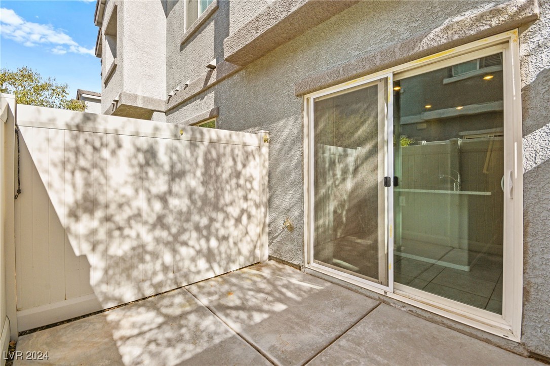 4465 Violet Flowers Street 1017