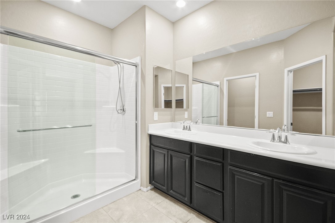 4465 Violet Flowers Street 1017