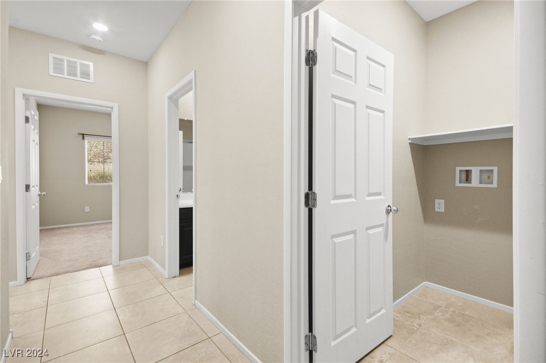 4465 Violet Flowers Street 1017