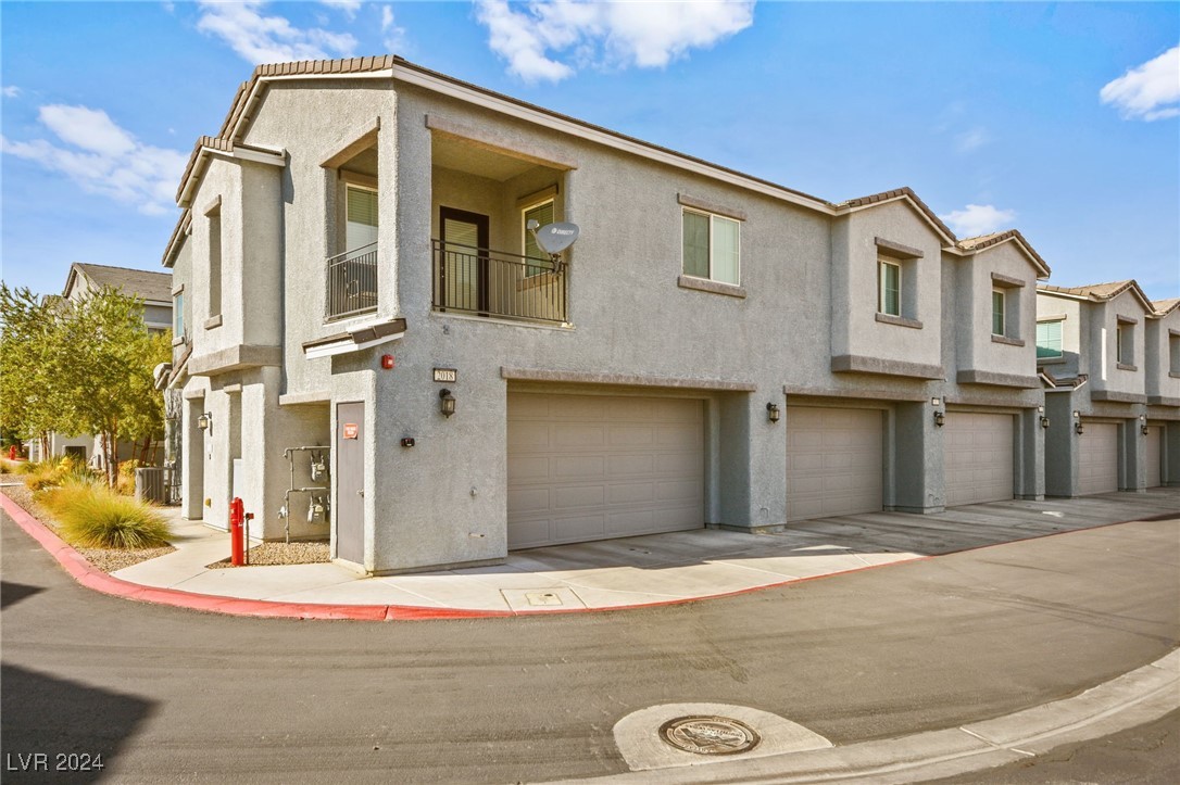 4465 Violet Flowers Street 1017