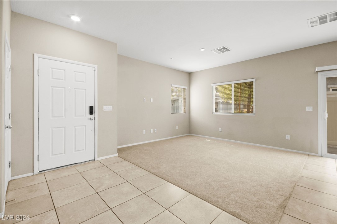 4465 Violet Flowers Street 1017