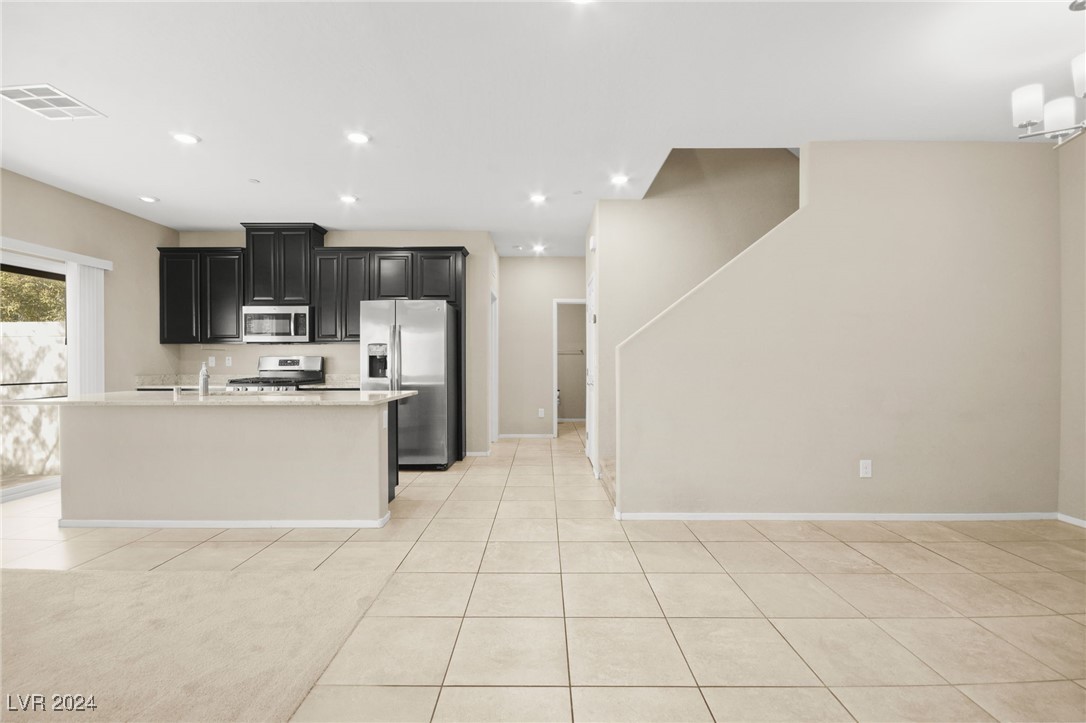 4465 Violet Flowers Street 1017