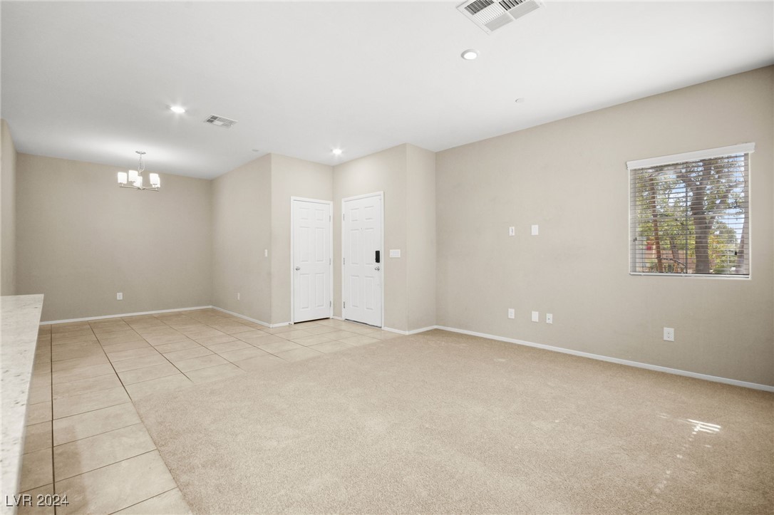 4465 Violet Flowers Street 1017