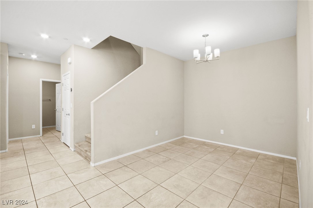 4465 Violet Flowers Street 1017