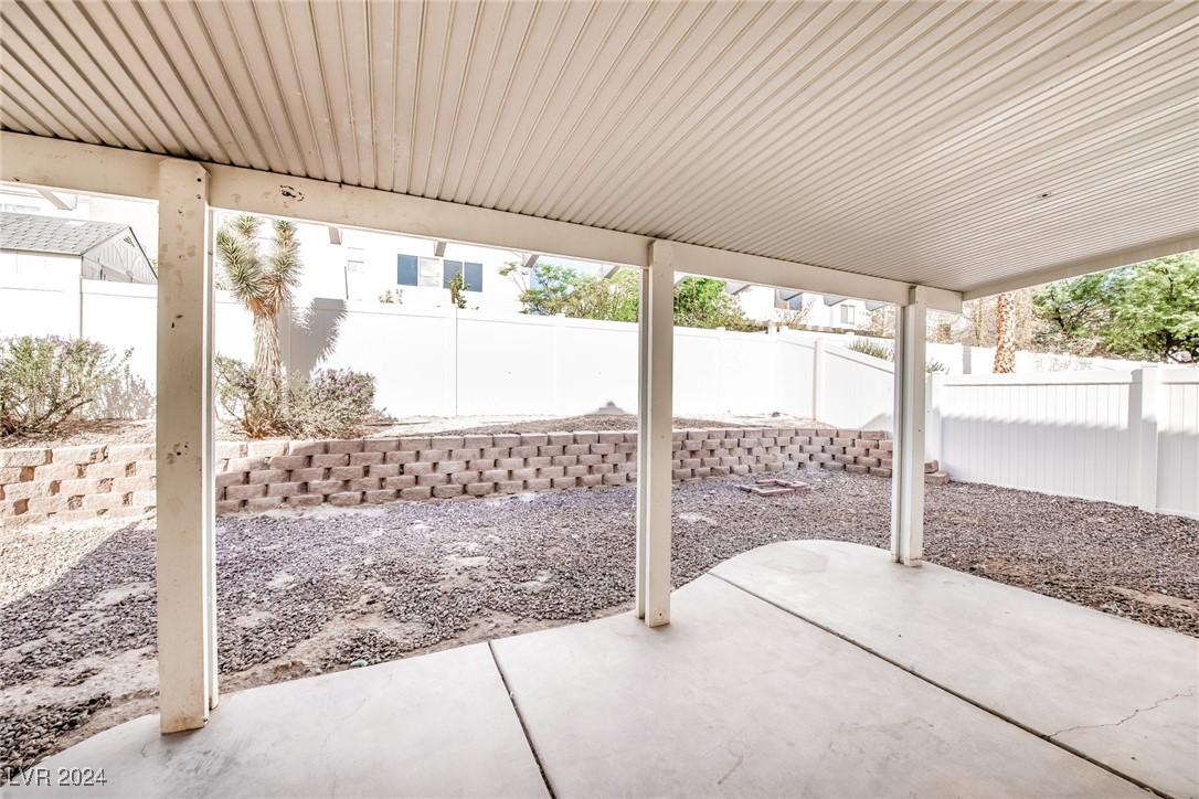 6633 Maple Mesa Street