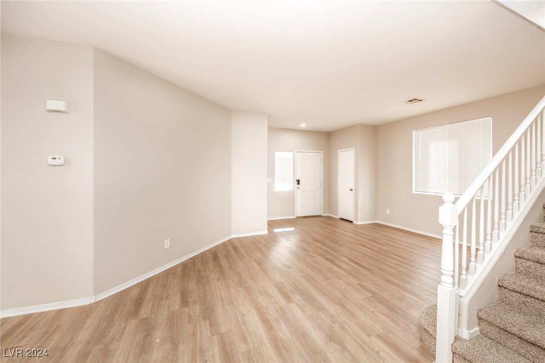 6633 Maple Mesa Street