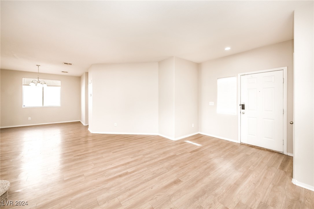 6633 Maple Mesa Street