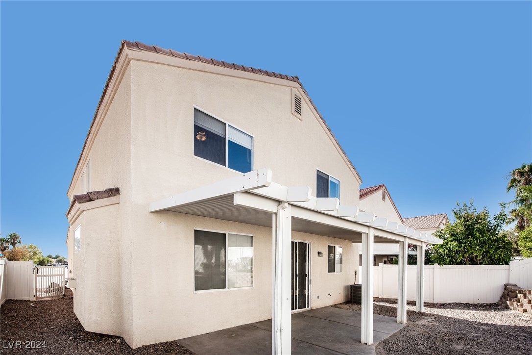 6633 Maple Mesa Street