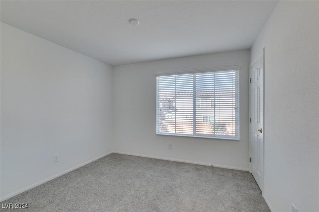 6858 Sweet Bay Street