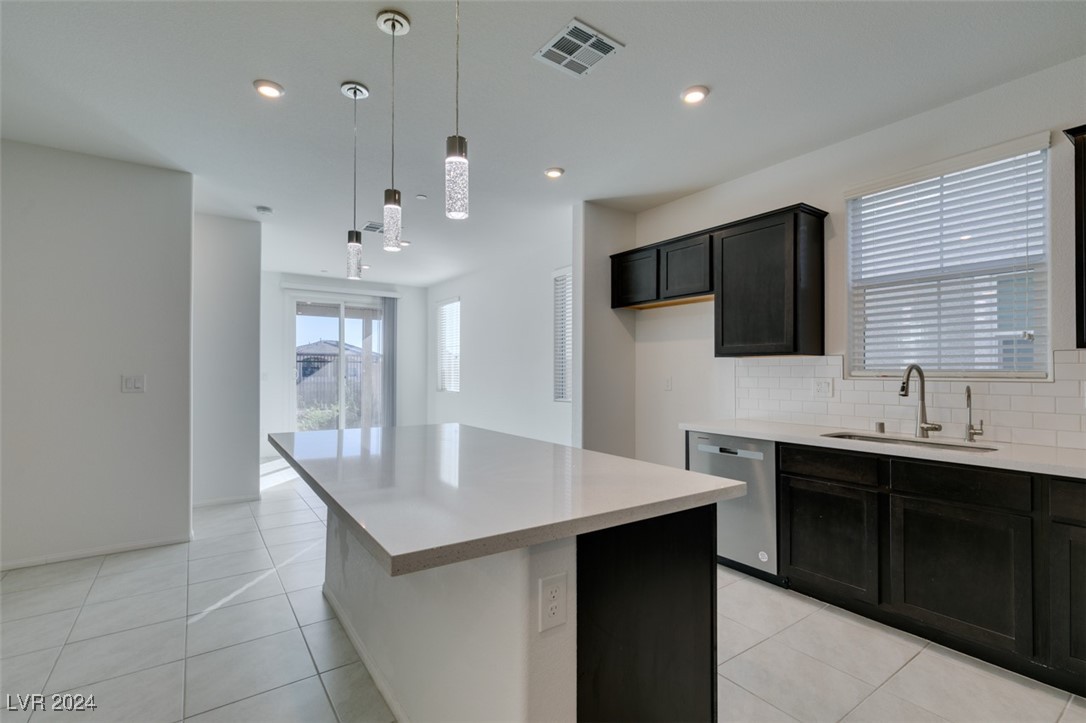 6858 Sweet Bay Street