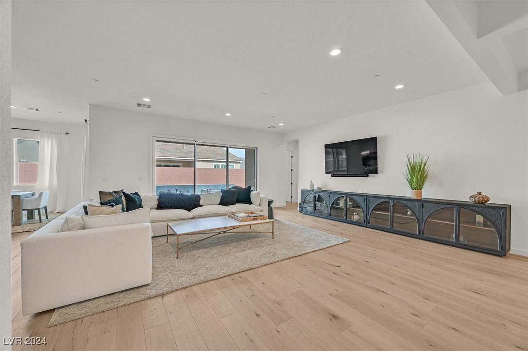 5714 Golden Chase Court