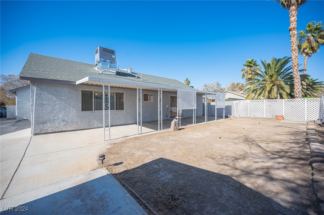 1542 Elaine Drive