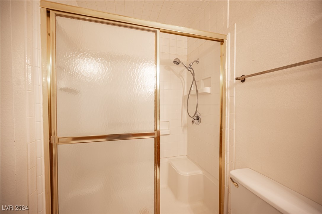 1542 Elaine Drive