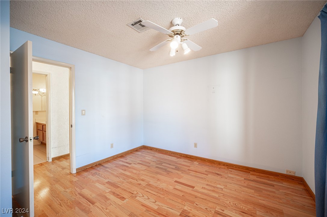 1542 Elaine Drive