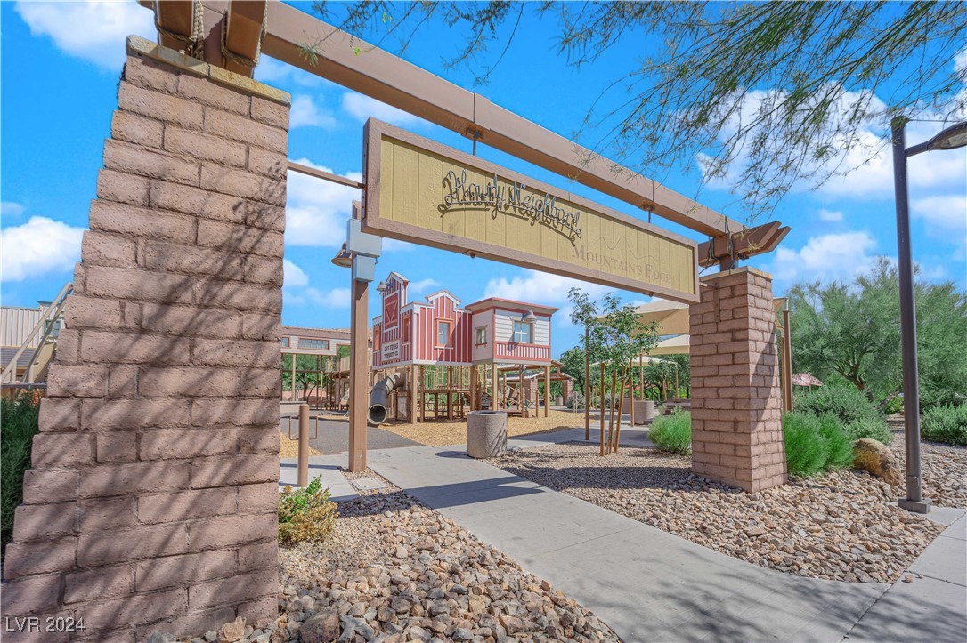 10524 La Campana Street