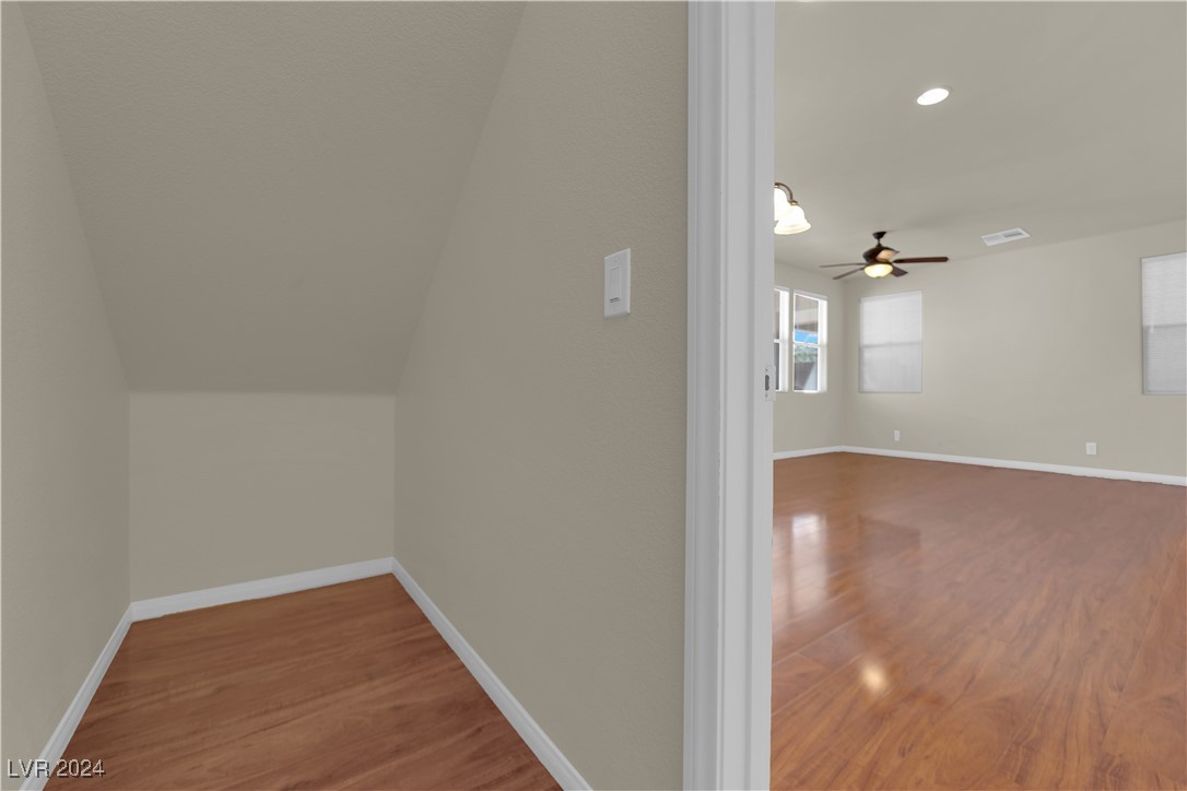 10524 La Campana Street