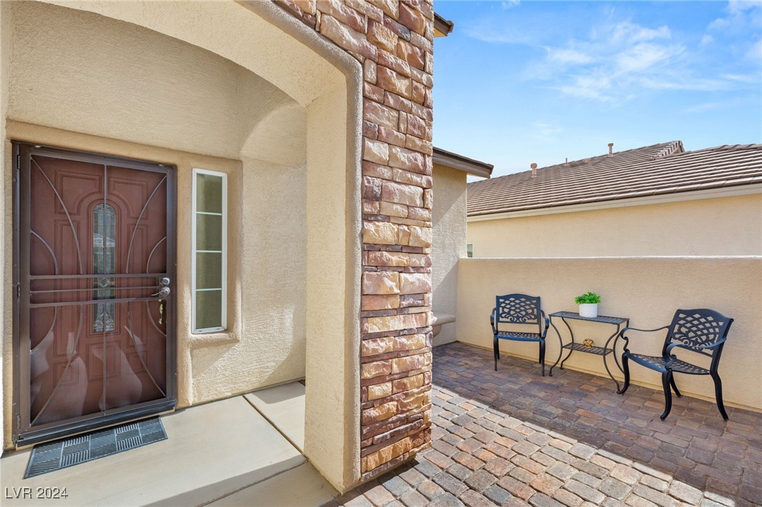 4224 Governors Hill Street