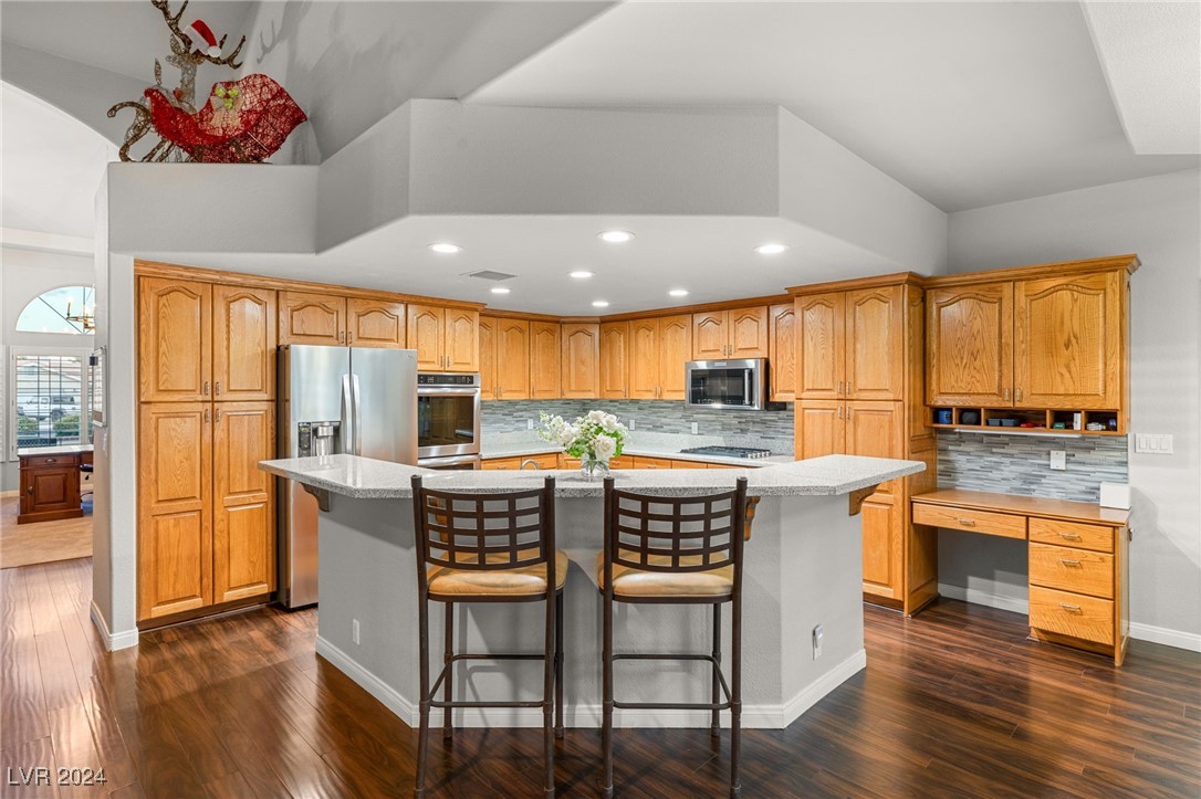 7837 Rancho Destino Road