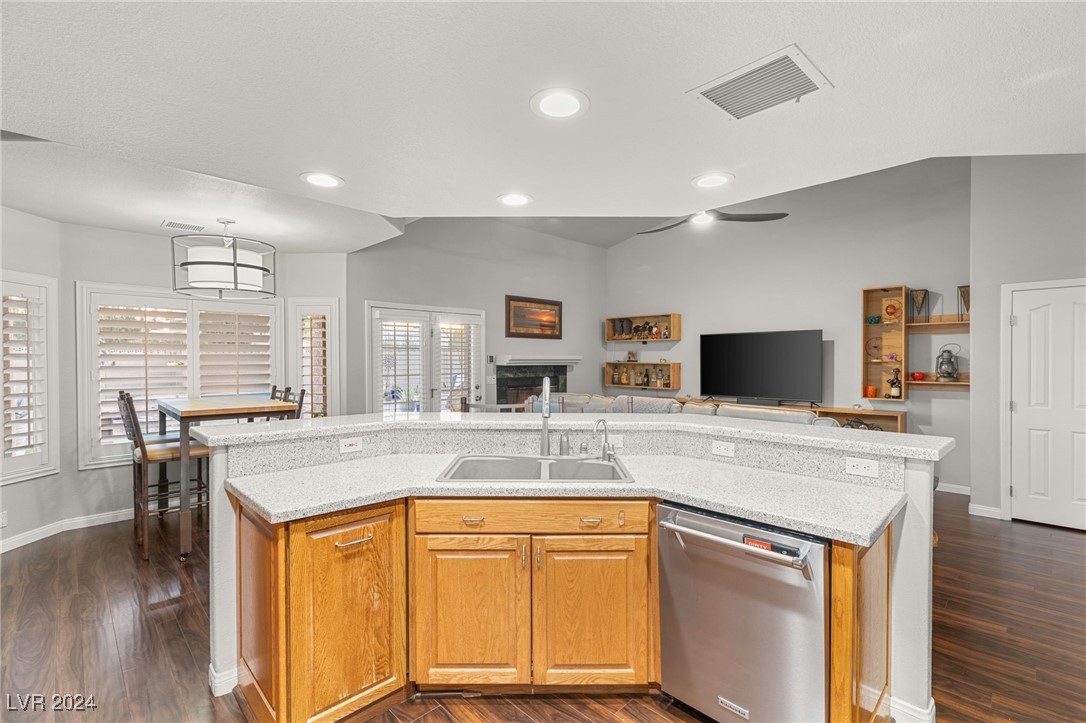 7837 Rancho Destino Road