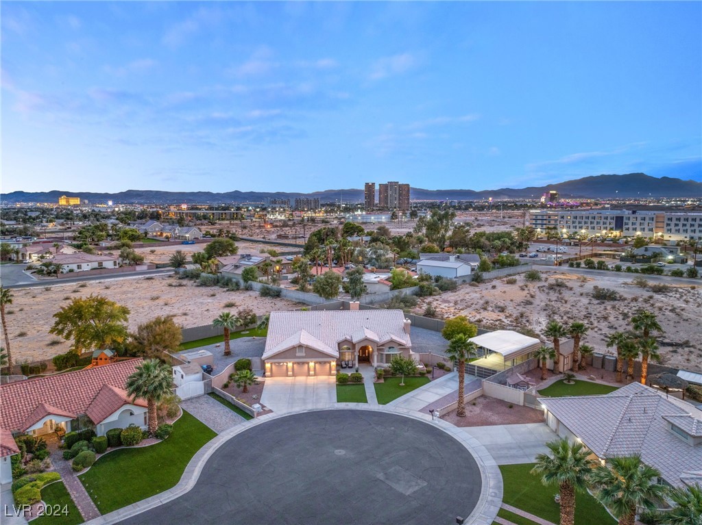 7837 Rancho Destino Road