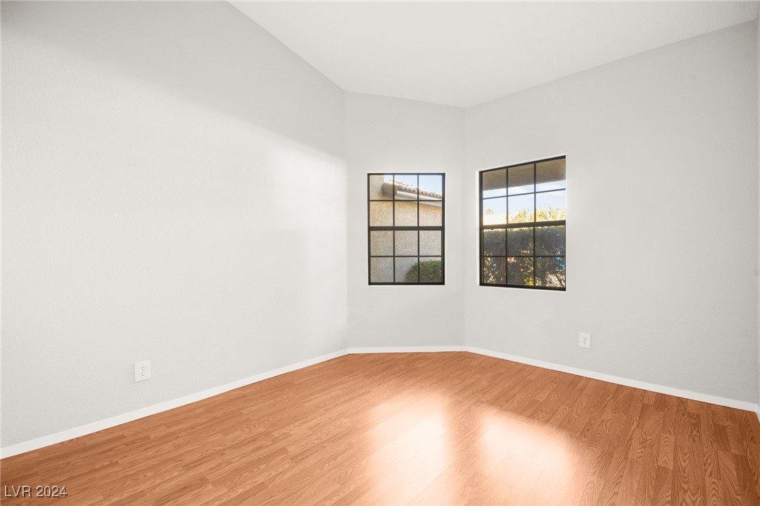 5613 Lost Tree Circle