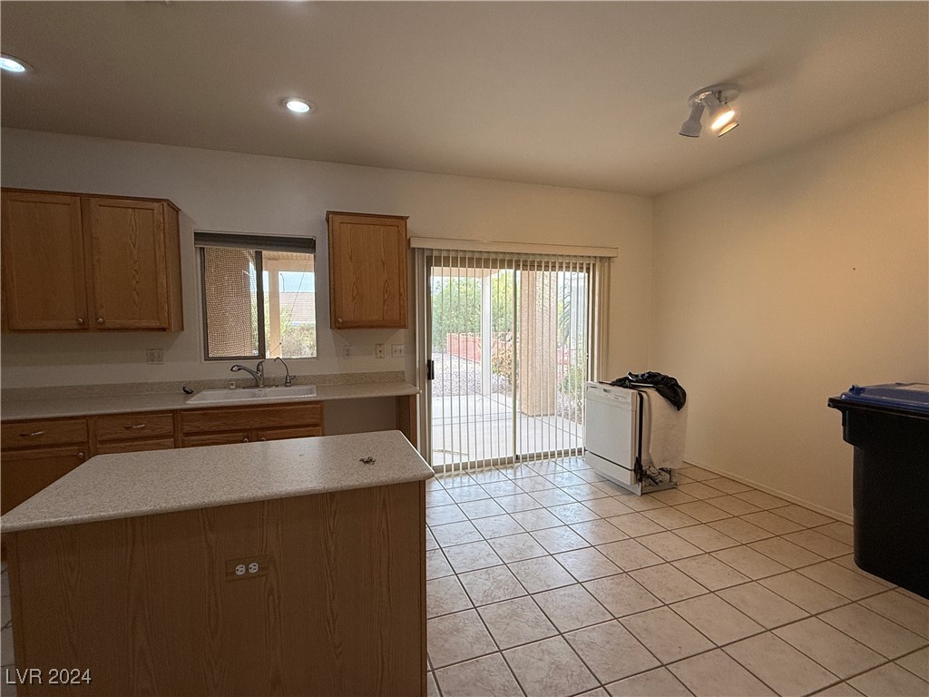 2136 Desert Woods Drive