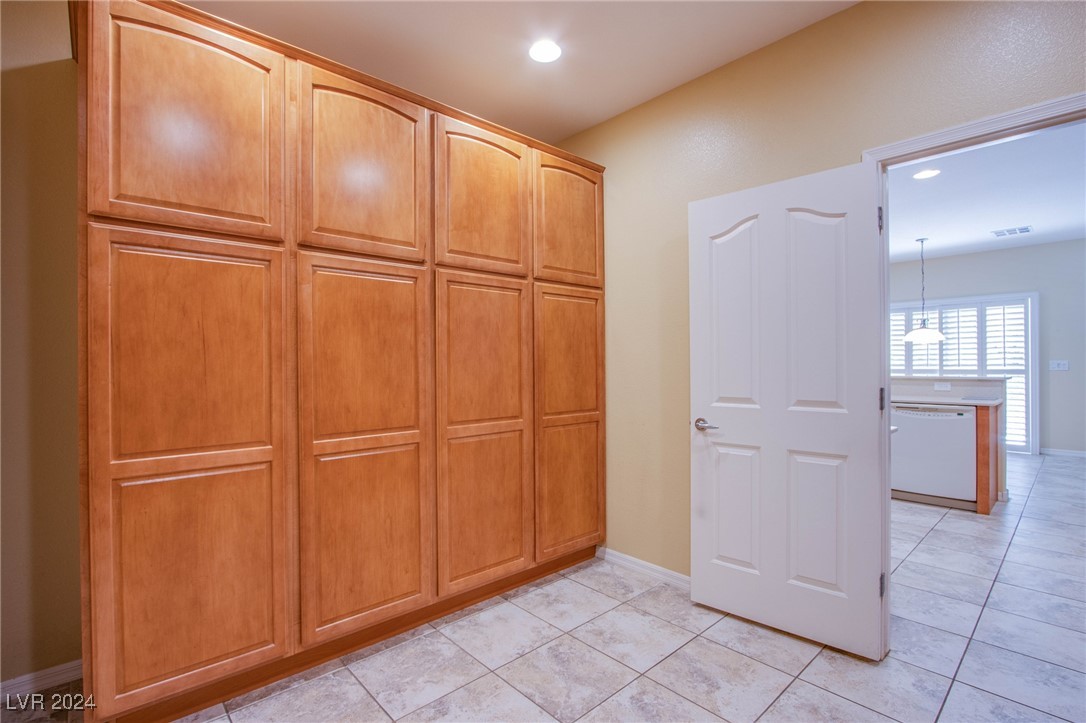 2371 Blooming Valley Court