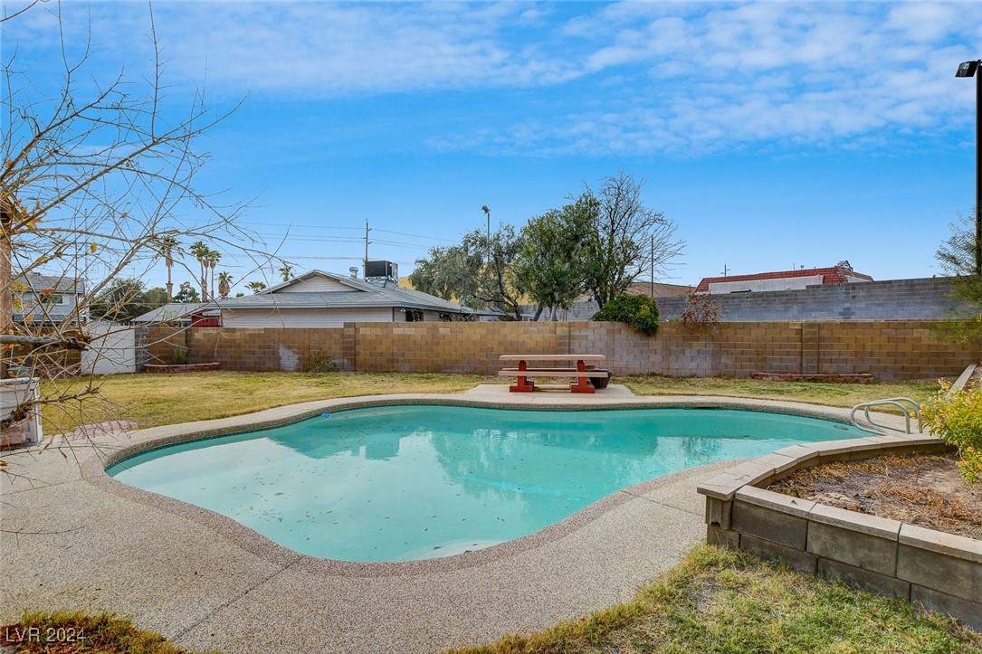 7604 Charles Conrad Circle