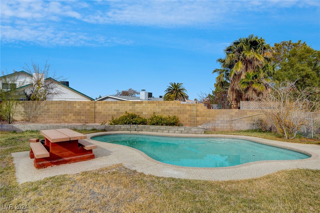 7604 Charles Conrad Circle