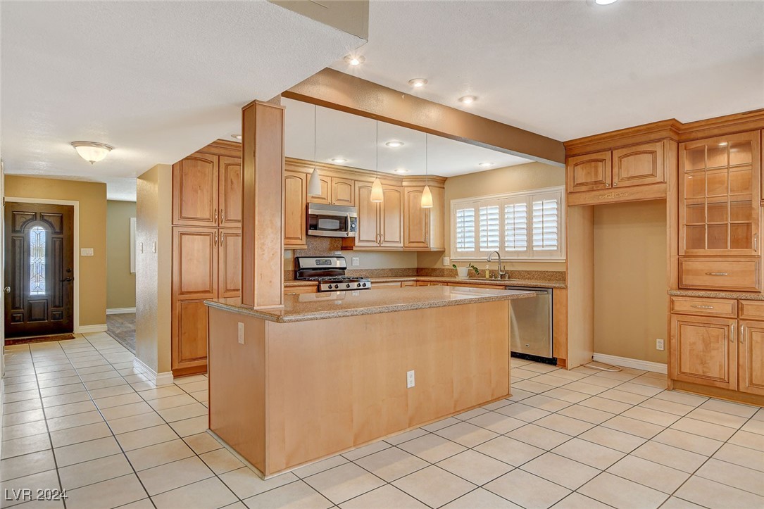 7604 Charles Conrad Circle