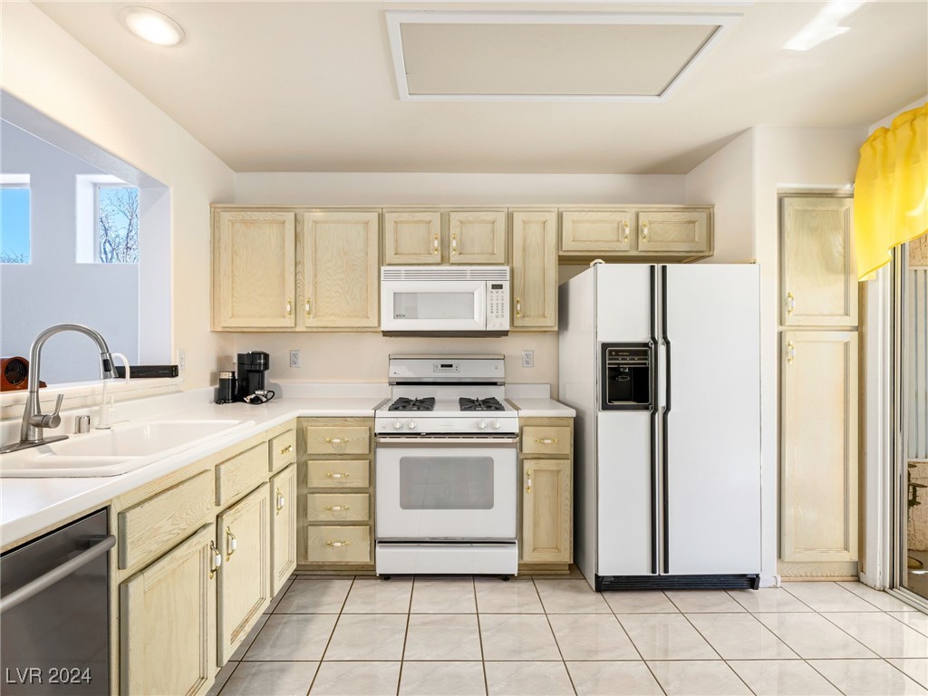 2865 Breakers Creek Drive