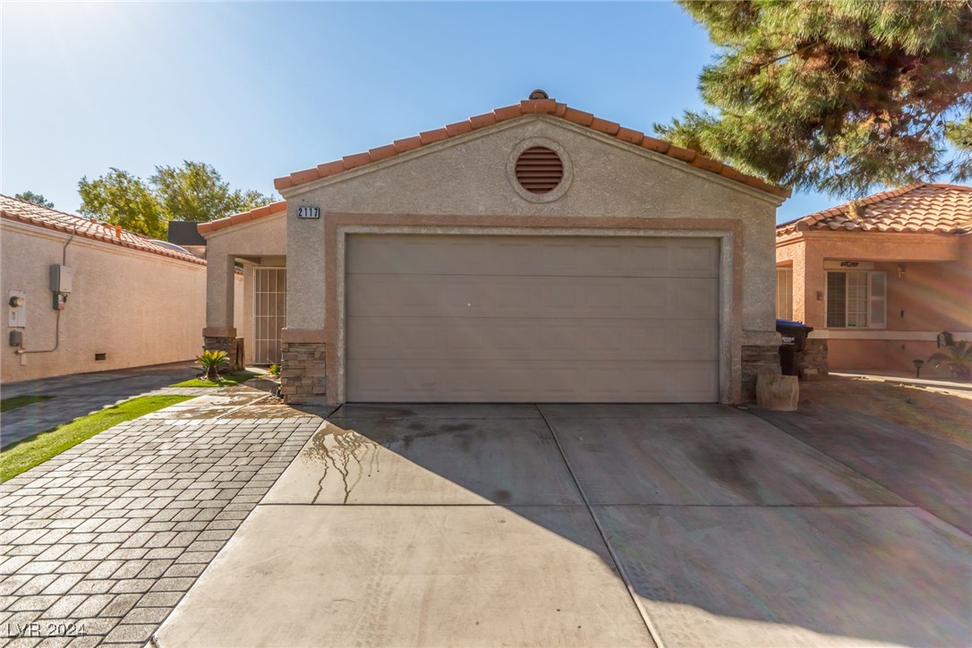 2117 Kendall Hill Avenue