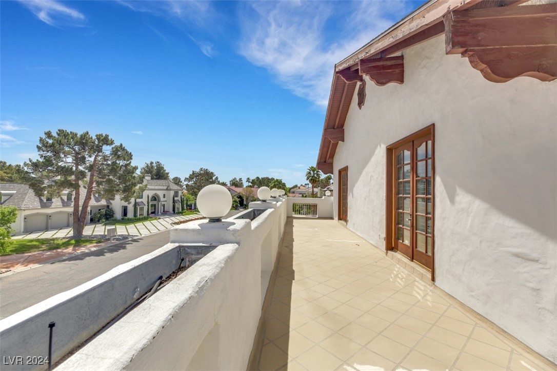 2741 TIOGA PINES Circle