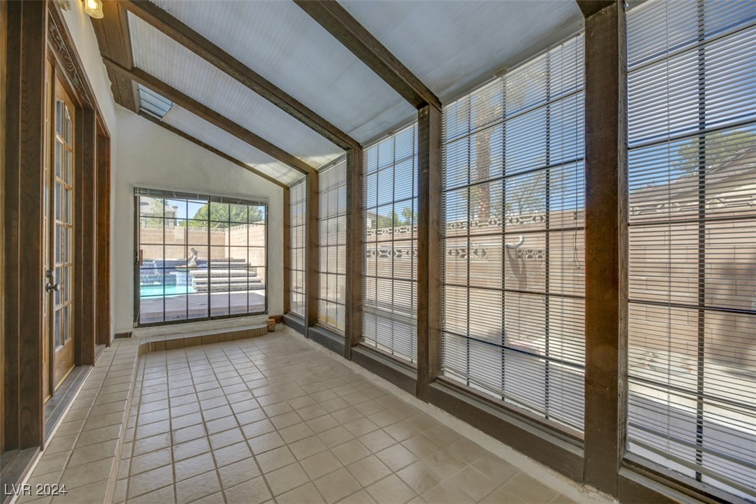 2741 TIOGA PINES Circle