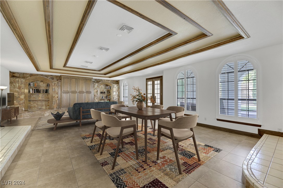 2741 TIOGA PINES Circle