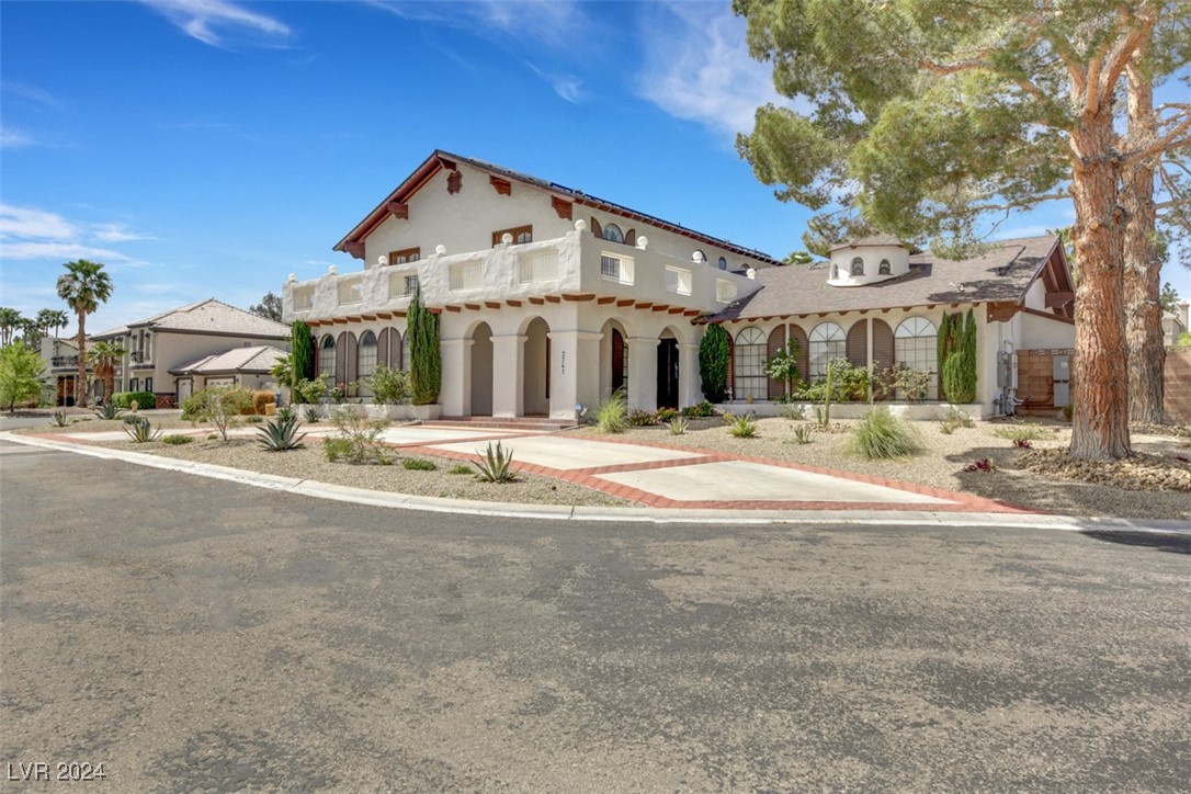 2741 TIOGA PINES Circle