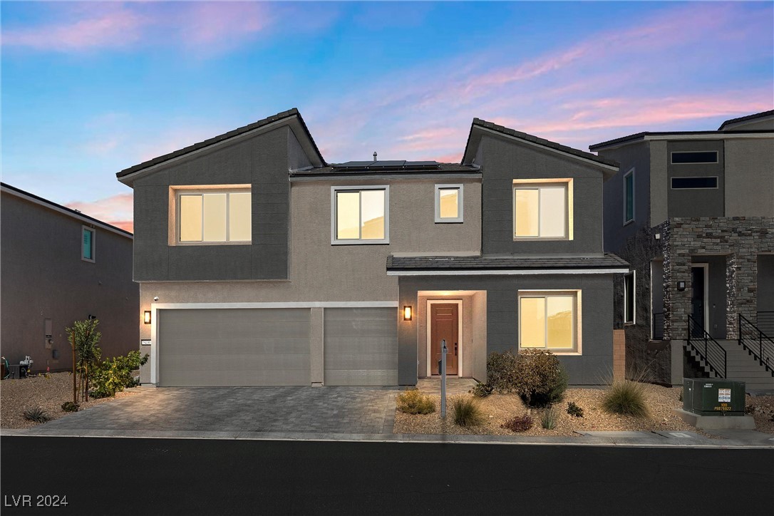5430 Hillside Trek Avenue
