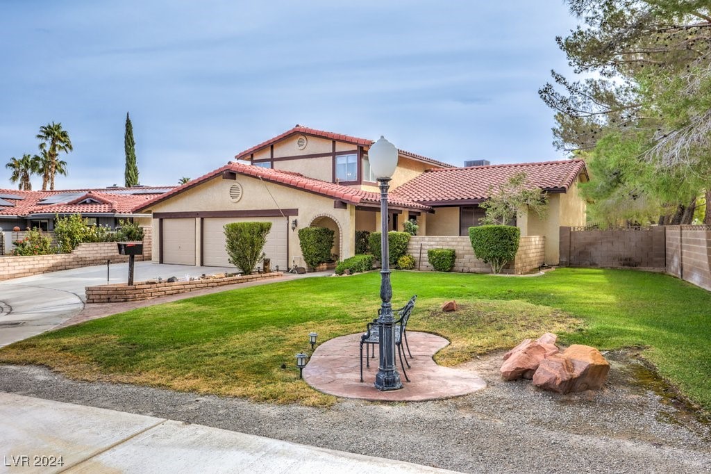1609 Trineo Court