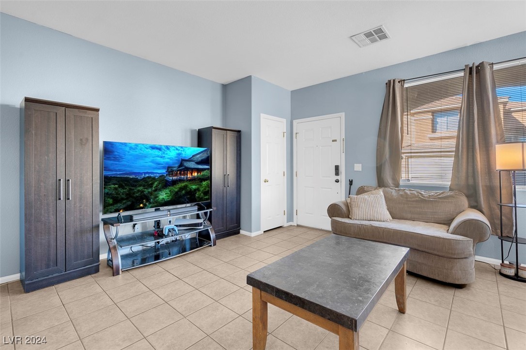 6897 Nickel Mine Avenue