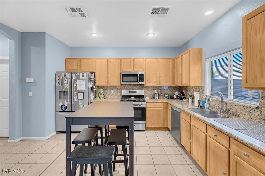 6897 Nickel Mine Avenue