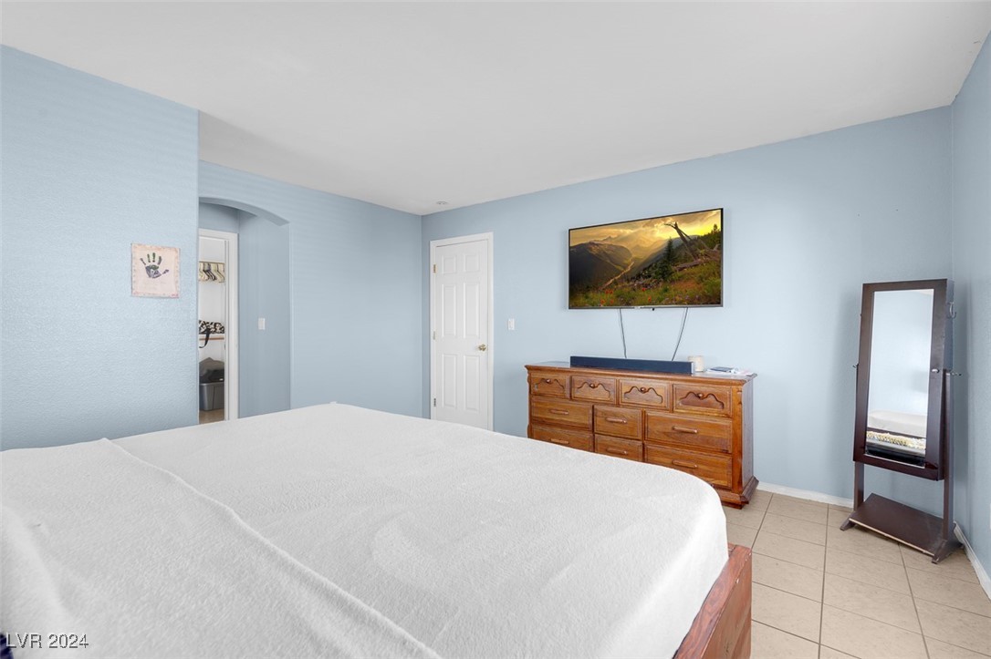 6897 Nickel Mine Avenue