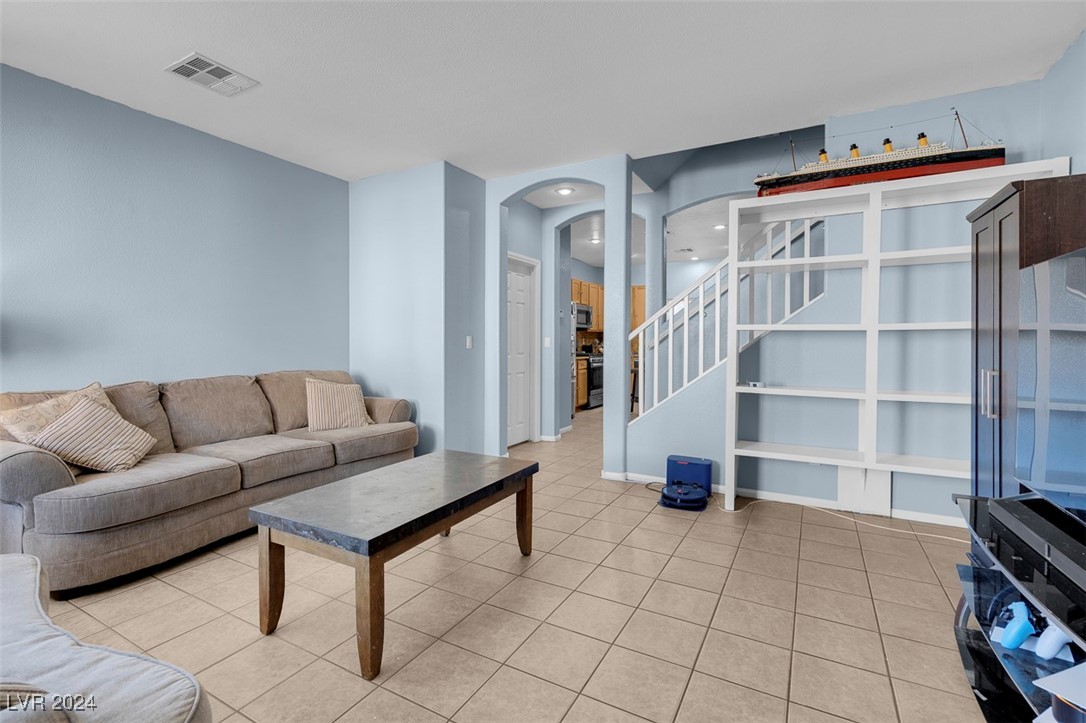 6897 Nickel Mine Avenue