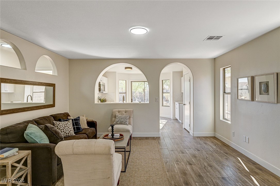 4599 Ordway Drive