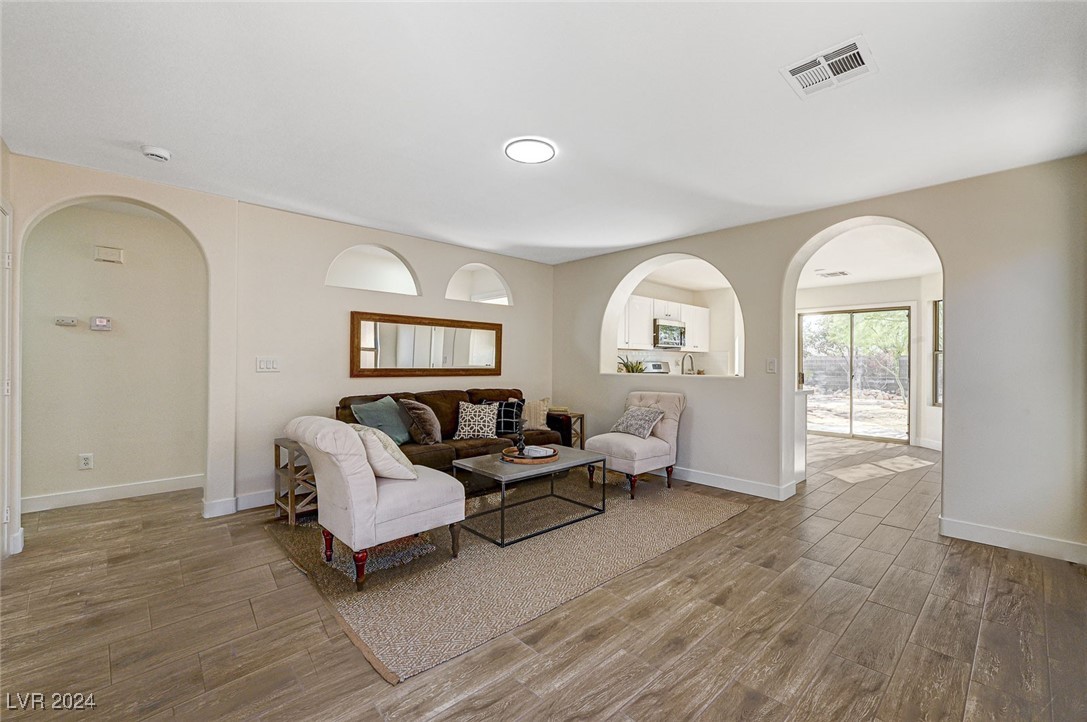 4599 Ordway Drive