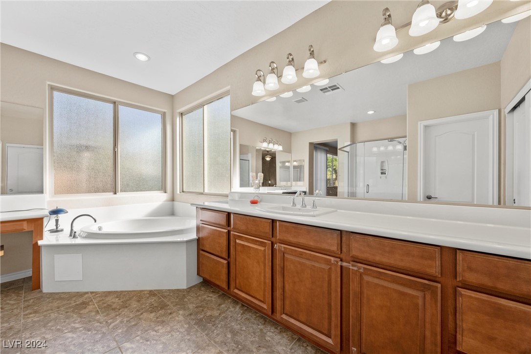 3324 Tranquil Garden Street