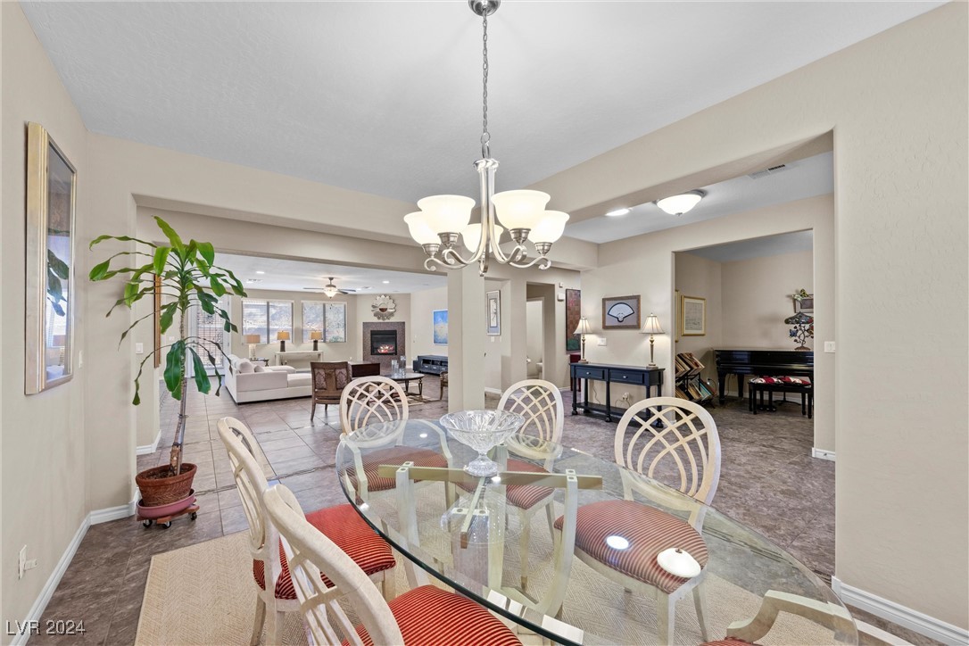 3324 Tranquil Garden Street